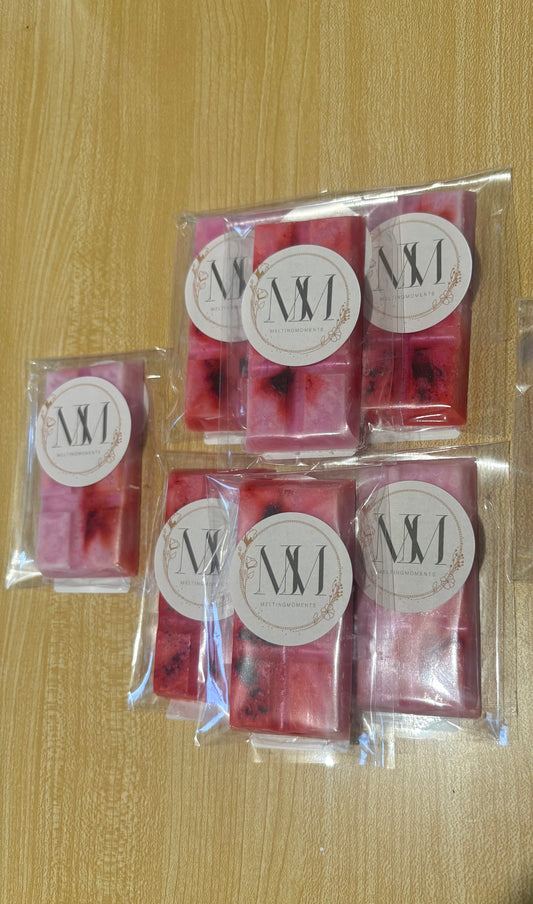 Small Snap Bar - Cherries and Strawberry's